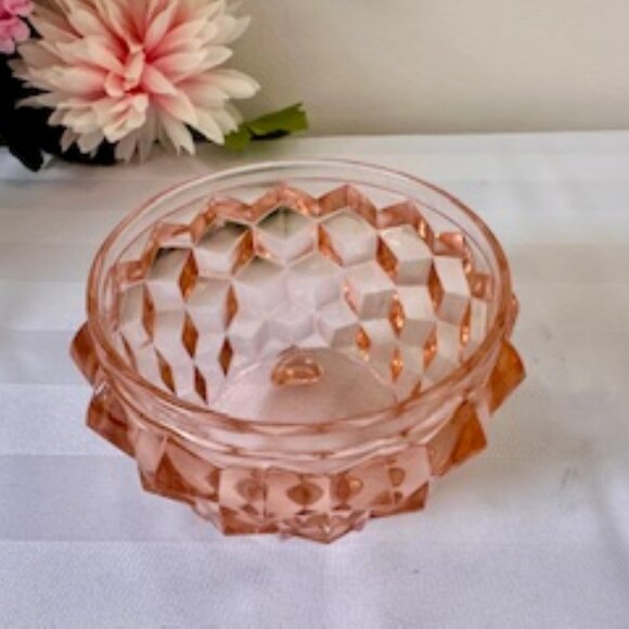 Pink‎ Whitehall Cubist Footed Glass Bowl Vintage Depression Style Peach Glass - Picture 4 of 5